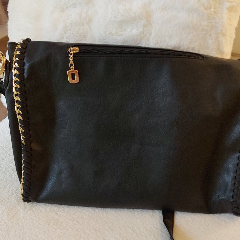 Designer Style Stella McCartney Style Crossbody Clutch Bag Black Gold Chain - Picture 9 of 15